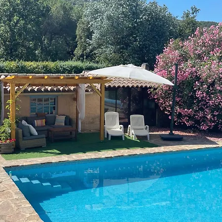 Bed & Breakfast La Borréliane 3*